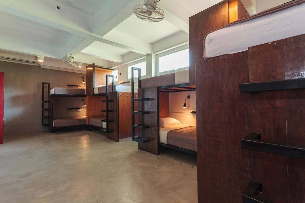 Kama Bangkok Bed and Breakfast Exteriör bild